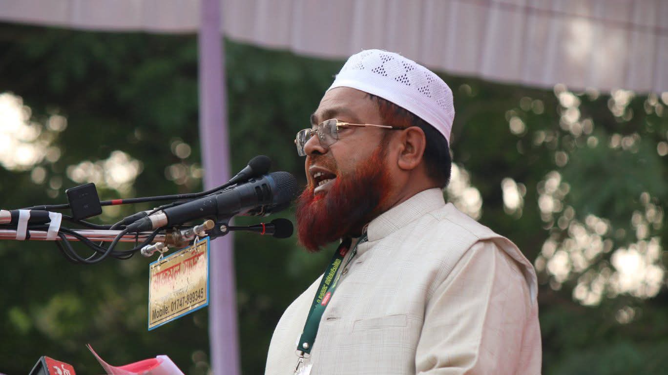 রংপুর সিটি কর্পোরেশন নির্বাচনে মেয়র প্রার্থী এটিএম আজম খান।