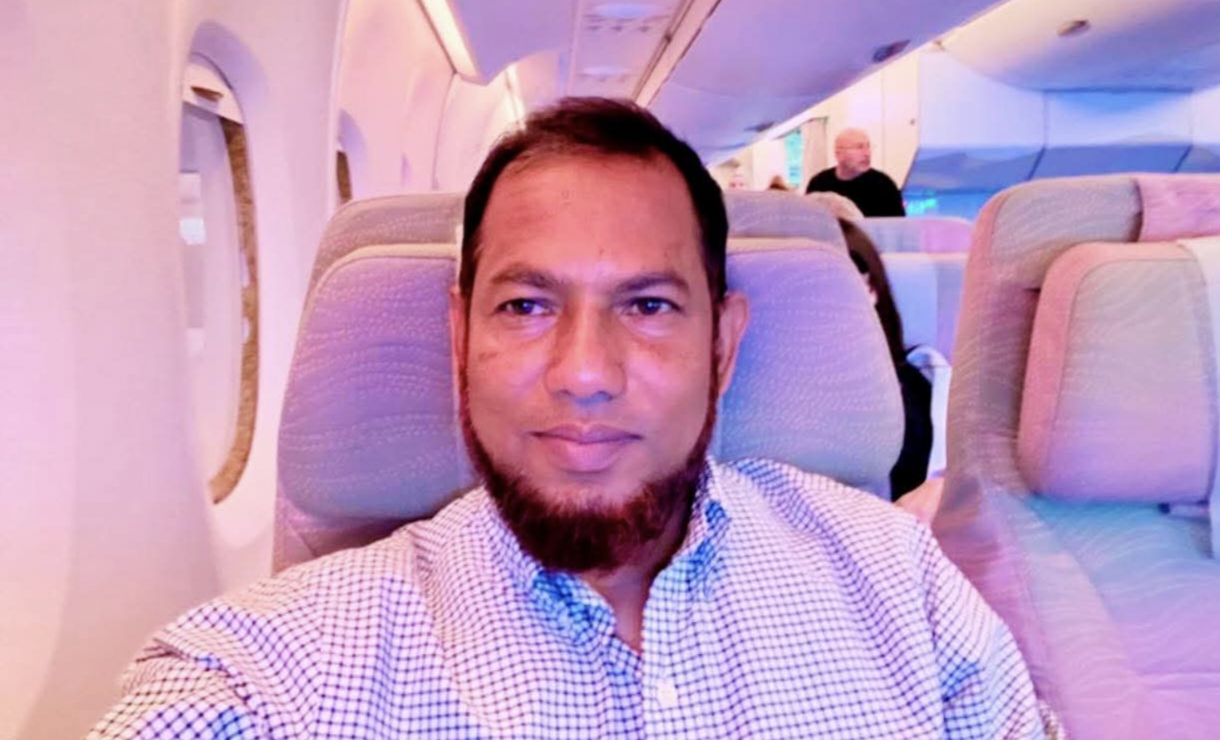 ই আগস্টে আমেরিকায় পালিয়ে যাওয়া শেখ পরিবারের ঘনিষ্ঠ ইউপি চেয়ারম্যান শাহাজাদা আবু ইলিয়াসের এলাকায় ফিরে আসা নিয়ে চাঞ্চল্য সৃষ্টি। প্রশাসনের রহস্যজনক নীরবতা।
