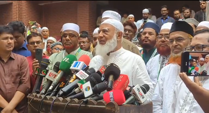 বিশ্ববিদ্যালয়গুলোতে দলীয় লোক নিয়োগ দিয়ে শিক্ষা ব্যবস্থা ধ্বংস করছে সরকার: ডা.শফিকুর রহমান