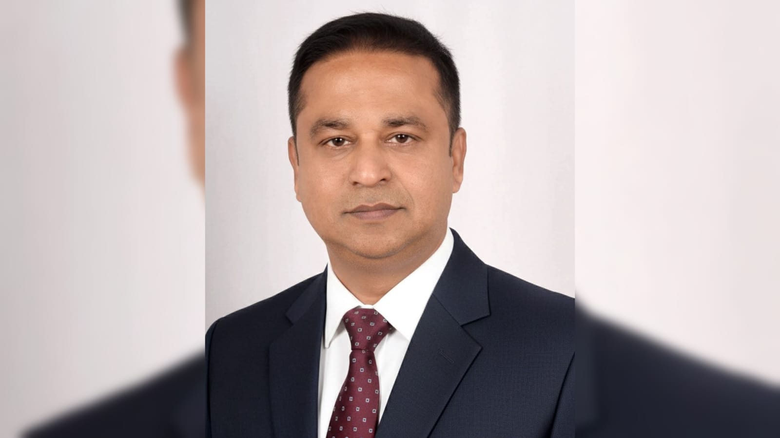 হাজীগঞ্জ বাজার ব্যবসায়ী সমিতির সভাপতি পদে প্রার্থী হচ্ছেন এমরান হোসেন